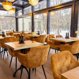 Hotel Legend, khách sạn ở Pärnu