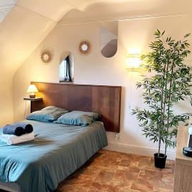 Le Rêve de Claudia - Charmant Studio, hotel u gradu Šatoden