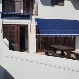 Villa on Sea, hotel in Stompneusbaai