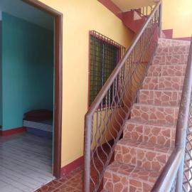RM8 - Non-AC Second Floor Unit in San Roque Bauan Batangas, hotel em Batangas City