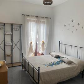 Gine's Tropea Home