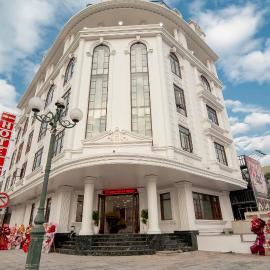 Riverside Quảng Yên Hotel, hotel in Quảng Yên