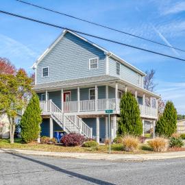 Beach Haven - Modern Home; Close to town!, hotel in Chincoteague