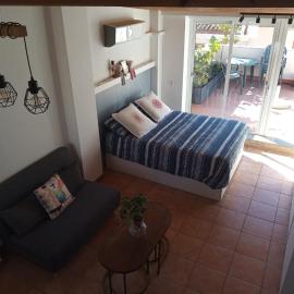 Atico encantador con terraza al centro de Reus