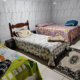 Cianorte에 위치한 호텔 Quarto triplo