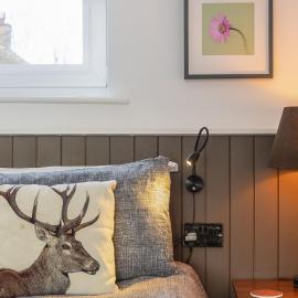 Burn Cottage - with Hot Tub