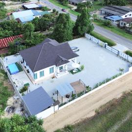 Senja Homestay besut POOL, hotel in Jertih