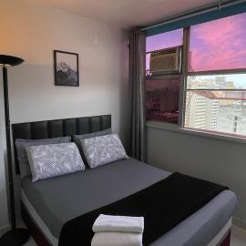 Apartamento SIMPLES no centro de Goiânia