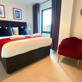Superb Apt at the Marina, Hotel in Portishead