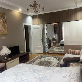Apartment near metro st