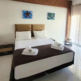 Villa Sonja, hotel in Neoi Epivates