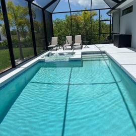 Peaceful Pool House, hotel em Port Charlotte