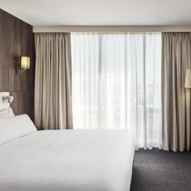 Holiday Inn Warwick Farm by IHG، فندق في وارويك فارم