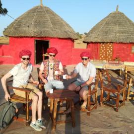 Osian Camel safari and Village home stay, hotell i Osiān
