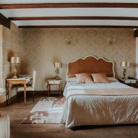 Hospedería Palacio de Casafuerte, hotel u gradu 'Zarratón'