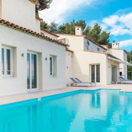 L Oasis Moderne piscine vue mer