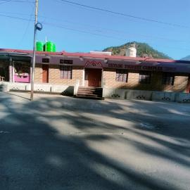 Viesnīca Devlok Tourist Complex pilsētā Barkot