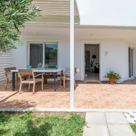 Einalia Holiday Homes by the Beach, Hotel in Kardamaina