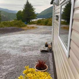 Beautiful Bright holiday let, 5 Miles from Dornie