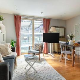BnBNova - 1BR - Buckingham Palace