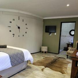 Big "5" Guesthouse