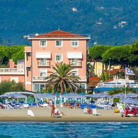 Hotel Happy, khách sạn ở Marina di Pietrasanta