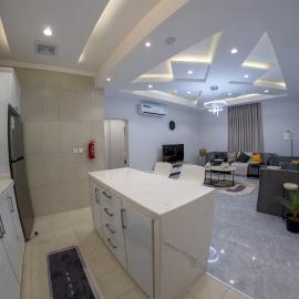 The view apartment 1، فندق في الباحة