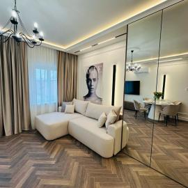 Krakowskie Przedmieście 36 Best Apartments Parking Free, hotell i Lublin