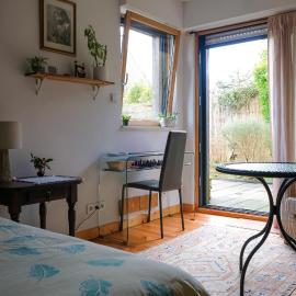 Chambre avec terrasse Chez Anne, hotel in Rennes