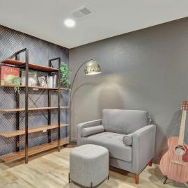 Brand New Arvada Guest Suite Sauna Fire Pit, hotel em Arvada
