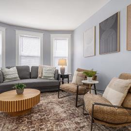 Completely Remodeled Walking Distance to Downtown Close to the Beach Downstairs Washer Dryer