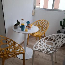 TrendyHomes El Puerto de Almería, próximo Playa y Centro,3 HAB, Espacioso, Familias, Wifi, hotel in Almería