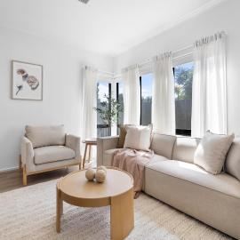 The Oak Grove - Stylish Retreat between Beach & CBD, hotel a Seaton