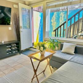 Lovely 2BR BSMT Suite w Parking for Pickup
