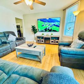 Bright, Stylish & Cozy 2Bed Unit w/Backyard & Grill Close to NYC!