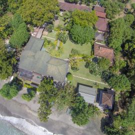 Reef Seen Divers' Resort
