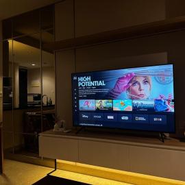 Stylish & Spacious stay at Branz BSD by NJ props, מלון בSamporo