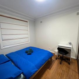 6 Purple Room