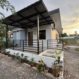 Casa Mameli 700 m from Sibukaw Beach