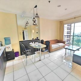 Viesnīca Strategic 2BR Gading MOI Apt with Wi-Fi, Pool & Gym by 2ndHome Džakartā