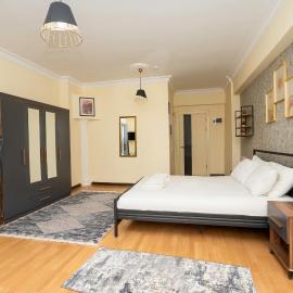 B lackstone Homes, hotel i Aksu