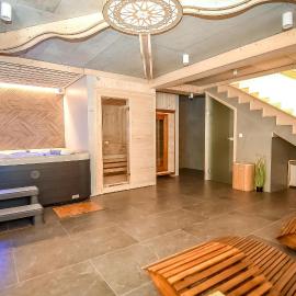 Apartamenty u Kurosa Jacuzzi & Spa Ski Suche, hotel in Poronin