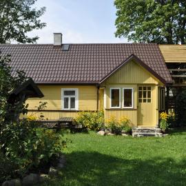 Biebrza noclegi Dom pod dobrą ręką, hotel in Chojnowo