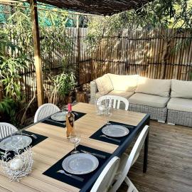 Spacious House with Large Terrace & Traditional Barbecue, hotel in Bormes-les-Mimosas