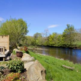 Braidhaugh Holiday Lodge and Glamping Park, khách sạn ở Crieff