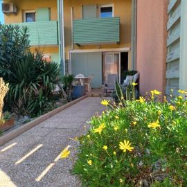Charmante villa dans village naturiste