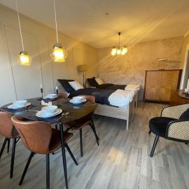 Stylisches City Apartment mit Balkon und Garage, hotel u Leipzigu