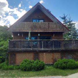 Cottage by the beach