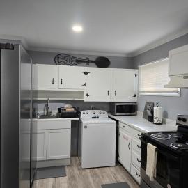 Cozy Haven in Hampton Roads Near Beaches, Military Bases & Historic Sites, hotel Hamptonban