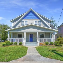 The Great Escape - renovated in-town charm!, hotel a Cape Charles
